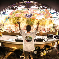 10631245_10201519323504743_4484869811340793196_o 10631245_10201519323504743_4484869811340793196_o • <a style="font-size:0.8em;" href="http://www.flickr.com/photos/93182493@N07/21458914141/" target="_blank">View on Flickr</a>