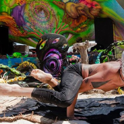 respect163 respect163 • <a style="font-size:0.8em;" href="http://www.flickr.com/photos/93182493@N07/21263937729/" target="_blank">View on Flickr</a>