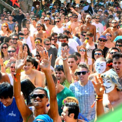 1460948_1525910534290268_2937234130707999865_n 1460948_1525910534290268_2937234130707999865_n • <a style="font-size:0.8em;" href="http://www.flickr.com/photos/93182493@N07/20827730384/" target="_blank">View on Flickr</a>