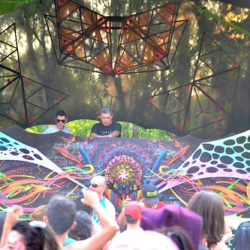 10641059_1525913054290016_2004803397919601109_n 10641059_1525913054290016_2004803397919601109_n • <a style="font-size:0.8em;" href="http://www.flickr.com/photos/93182493@N07/21424176366/" target="_blank">View on Flickr</a>