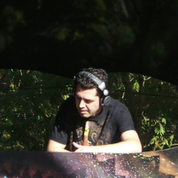 10626528_700332126702302_7431732554444295220_n 10626528_700332126702302_7431732554444295220_n • <a style="font-size:0.8em;" href="http://www.flickr.com/photos/93182493@N07/21424179806/" target="_blank">View on Flickr</a>