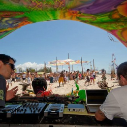 respect126 respect126 • <a style="font-size:0.8em;" href="http://www.flickr.com/photos/93182493@N07/21439868592/" target="_blank">View on Flickr</a>