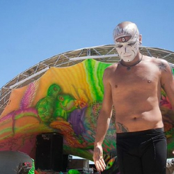 respect171 respect171 • <a style="font-size:0.8em;" href="http://www.flickr.com/photos/93182493@N07/21439863632/" target="_blank">View on Flickr</a>