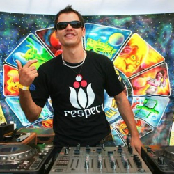 • <a style="font-size:0.8em;" href="http://www.flickr.com/photos/93182493@N07/16407910739/" target="_blank">View on Flickr</a>