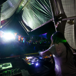 • <a style="font-size:0.8em;" href="http://www.flickr.com/photos/93182493@N07/16569302326/" target="_blank">View on Flickr</a>