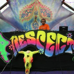 • <a style="font-size:0.8em;" href="http://www.flickr.com/photos/93182493@N07/16592495101/" target="_blank">View on Flickr</a>