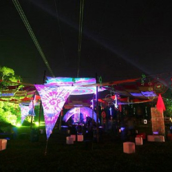 • <a style="font-size:0.8em;" href="http://www.flickr.com/photos/93182493@N07/16406735470/" target="_blank">View on Flickr</a>