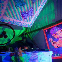 • <a style="font-size:0.8em;" href="http://www.flickr.com/photos/93182493@N07/16594688142/" target="_blank">View on Flickr</a>