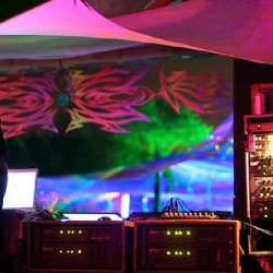 • <a style="font-size:0.8em;" href="http://www.flickr.com/photos/93182493@N07/16406424748/" target="_blank">View on Flickr</a>