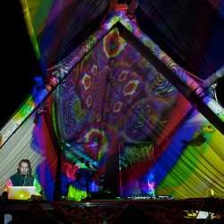 • <a style="font-size:0.8em;" href="http://www.flickr.com/photos/93182493@N07/16594663602/" target="_blank">View on Flickr</a>