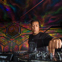 Aleka Fotografia Copyright © 2015 Aleka Fotografia Copyright © 2015 • <a style="font-size:0.8em;" href="http://www.flickr.com/photos/93182493@N07/21263500108/" target="_blank">View on Flickr</a>