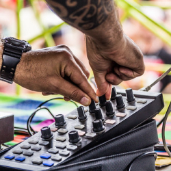 DSC04950 DSC04950 • <a style="font-size:0.8em;" href="http://www.flickr.com/photos/93182493@N07/22344275701/" target="_blank">View on Flickr</a>