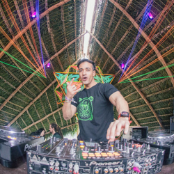 DSC_0521 DSC_0521 • <a style="font-size:0.8em;" href="http://www.flickr.com/photos/93182493@N07/28645423688/" target="_blank">View on Flickr</a>