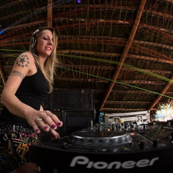 13442179_1187723007927463_5576441645629403558_n 13442179_1187723007927463_5576441645629403558_n • <a style="font-size:0.8em;" href="http://www.flickr.com/photos/93182493@N07/42516295071/" target="_blank">View on Flickr</a>