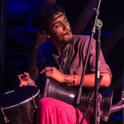 Aleka Fotografia Copyright © 2015 Aleka Fotografia Copyright © 2015 • <a style="font-size:0.8em;" href="http://www.flickr.com/photos/93182493@N07/21451328245/" target="_blank">View on Flickr</a>