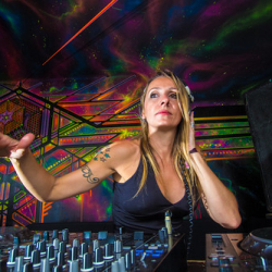 Aleka Fotografia Copyright © 2015 Aleka Fotografia Copyright © 2015 • <a style="font-size:0.8em;" href="http://www.flickr.com/photos/93182493@N07/21459914961/" target="_blank">View on Flickr</a>