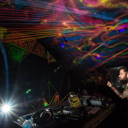 Aleka Fotografia Copyright © 2015 Aleka Fotografia Copyright © 2015 • <a style="font-size:0.8em;" href="http://www.flickr.com/photos/93182493@N07/21263432490/" target="_blank">View on Flickr</a>