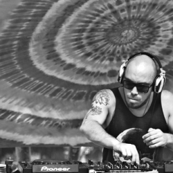 Aleka Fotografia Copyright © 2015 Aleka Fotografia Copyright © 2015 • <a style="font-size:0.8em;" href="http://www.flickr.com/photos/93182493@N07/21460073391/" target="_blank">View on Flickr</a>