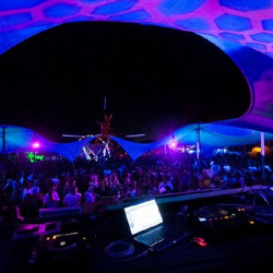 • <a style="font-size:0.8em;" href="http://www.flickr.com/photos/93182493@N07/16409256349/" target="_blank">View on Flickr</a>