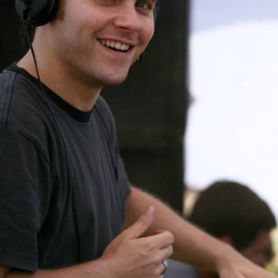 • <a style="font-size:0.8em;" href="http://www.flickr.com/photos/93182493@N07/16406313998/" target="_blank">View on Flickr</a>