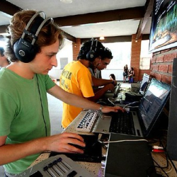 • <a style="font-size:0.8em;" href="http://www.flickr.com/photos/93182493@N07/16593573021/" target="_blank">View on Flickr</a>