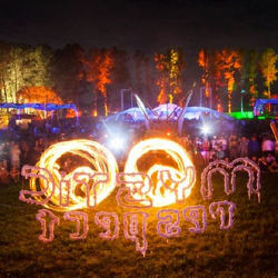 • <a style="font-size:0.8em;" href="http://www.flickr.com/photos/93182493@N07/15972935004/" target="_blank">View on Flickr</a>