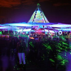 • <a style="font-size:0.8em;" href="http://www.flickr.com/photos/93182493@N07/15972592904/" target="_blank">View on Flickr</a>