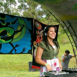 • <a style="font-size:0.8em;" href="http://www.flickr.com/photos/93182493@N07/16593898972/" target="_blank">View on Flickr</a>