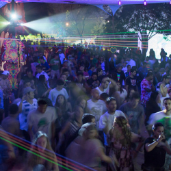 • <a style="font-size:0.8em;" href="http://www.flickr.com/photos/93182493@N07/16595573435/" target="_blank">View on Flickr</a>