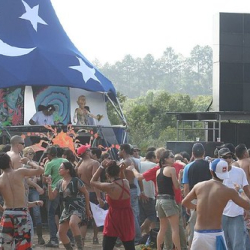 respect13 respect13 • <a style="font-size:0.8em;" href="http://www.flickr.com/photos/93182493@N07/16529735572/" target="_blank">View on Flickr</a>