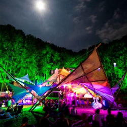 • <a style="font-size:0.8em;" href="http://www.flickr.com/photos/93182493@N07/16569115736/" target="_blank">View on Flickr</a>