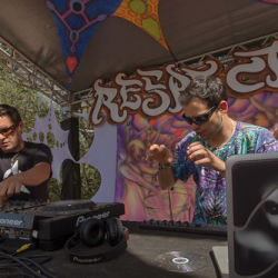 • <a style="font-size:0.8em;" href="http://www.flickr.com/photos/93182493@N07/15973388714/" target="_blank">View on Flickr</a>