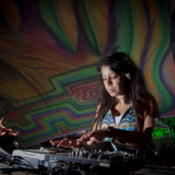 • <a style="font-size:0.8em;" href="http://www.flickr.com/photos/93182493@N07/16594425851/" target="_blank">View on Flickr</a>