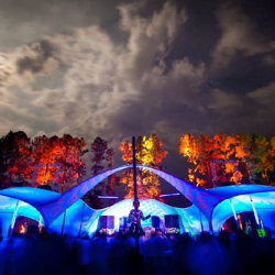 • <a style="font-size:0.8em;" href="http://www.flickr.com/photos/93182493@N07/15975325063/" target="_blank">View on Flickr</a>