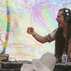 • <a style="font-size:0.8em;" href="http://www.flickr.com/photos/93182493@N07/16568745456/" target="_blank">View on Flickr</a>