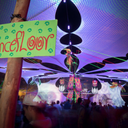 • <a style="font-size:0.8em;" href="http://www.flickr.com/photos/93182493@N07/16595596155/" target="_blank">View on Flickr</a>