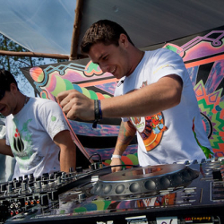 • <a style="font-size:0.8em;" href="http://www.flickr.com/photos/93182493@N07/16287066094/" target="_blank">View on Flickr</a>