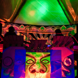 • <a style="font-size:0.8em;" href="http://www.flickr.com/photos/93182493@N07/16289355423/" target="_blank">View on Flickr</a>