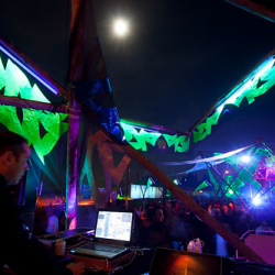 • <a style="font-size:0.8em;" href="http://www.flickr.com/photos/93182493@N07/16721688408/" target="_blank">View on Flickr</a>