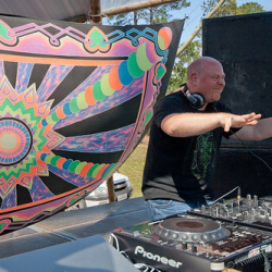 • <a style="font-size:0.8em;" href="http://www.flickr.com/photos/93182493@N07/16721793248/" target="_blank">View on Flickr</a>