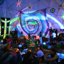 • <a style="font-size:0.8em;" href="http://www.flickr.com/photos/93182493@N07/16406307348/" target="_blank">View on Flickr</a>