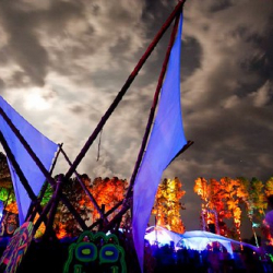 • <a style="font-size:0.8em;" href="http://www.flickr.com/photos/93182493@N07/16408085150/" target="_blank">View on Flickr</a>