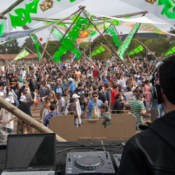 • <a style="font-size:0.8em;" href="http://www.flickr.com/photos/93182493@N07/16723147649/" target="_blank">View on Flickr</a>