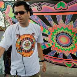 • <a style="font-size:0.8em;" href="http://www.flickr.com/photos/93182493@N07/16289311423/" target="_blank">View on Flickr</a>