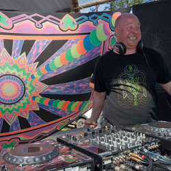 • <a style="font-size:0.8em;" href="http://www.flickr.com/photos/93182493@N07/16908462581/" target="_blank">View on Flickr</a>